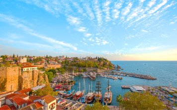 Antalya'nın Kültürel İncileri: Unutulmaz Bir Keşif Macerası